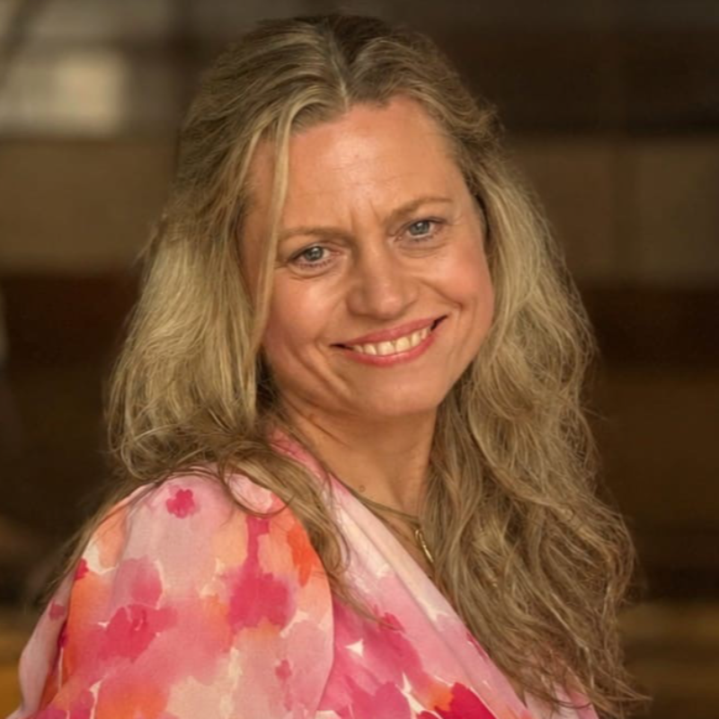  Simone Ostermeier